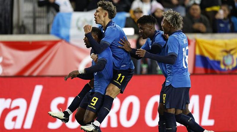 Ecuador vs Italia: Trận giao hữu quốc tế và dự đoán kết quả - -364698172
